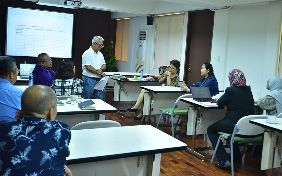 SEARCA and ASEAN consult stakeholders, poised to establish agri research consortium