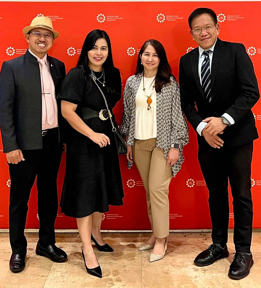 The SEARCA delegation to the SEAMEO CDM 2024 comprised (from left) Dr. Glenn Gregorio, Center Director; Ms. Beatrisa Martinez, Executive Coordinator, Office of the Director; Dr. Gerlie Tatlonghari, Program Head for Research and Thought Leadership; and
Assoc. Prof. Joselito Florendo, Deputy Director for Administration.