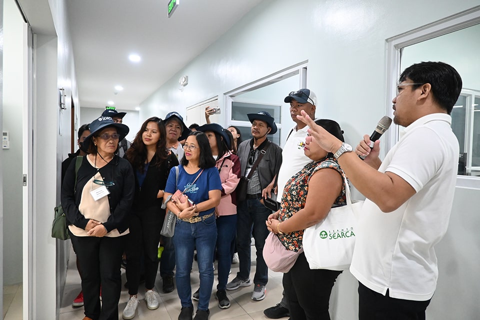SEARCA capacitates Oriental Mindoro public servants on agribiotechnology