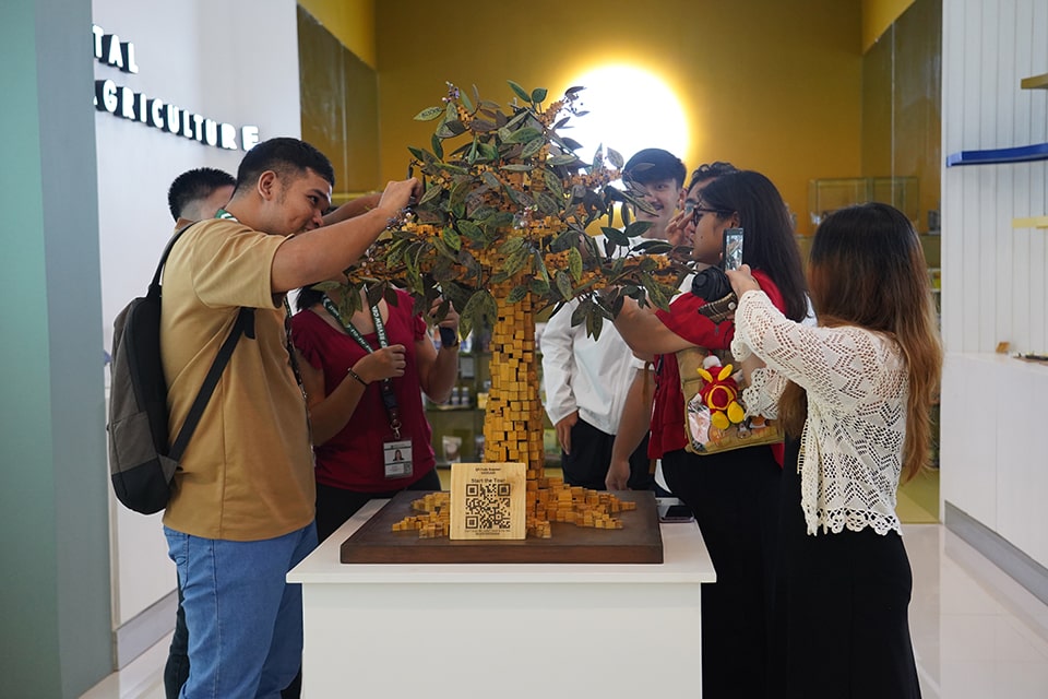 The review students tour the SEARCA Hub for Agriculture and Rural Innovation for the Next Generation (SHARING) AgriMuseum