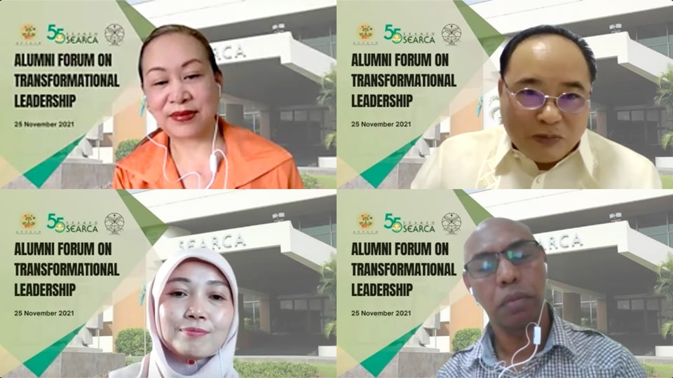 (Top, L-R) Dr. Serlie Barroga-Jamias (Moderator), Dr. Weerapon Thongma (Thailand)
(Bottom, L-R) Dr. Asikin Yoeu (Cambodia), and Mr. Natalino Babo Martins (Timor Leste)
