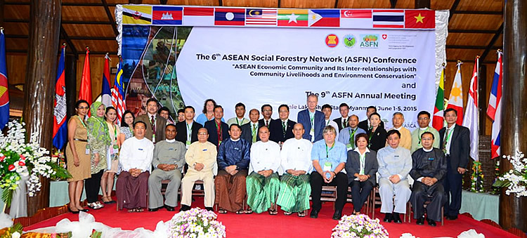 Representatives of the 6th ASFN Conference Organizing Team including SEARCA together with H.E. U Win Tun, Union Minister of Myanmar&rsquo;s Ministry of Environmental Conservation and Forestry and H.E. U Sao Aung Myat, Chief Minister of Shan State, Myanmar.