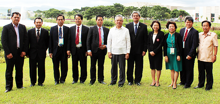 Participants of the 63rd SEARCA Governing Board Meeting held on 10-11 November 2015 in Sta. Rosa City, Laguna. From Left: Dr. Luis Rey I. Velasco of the Philippines; Dr. Haji Mohd Zamri Bin Haji Sabli of Brunei Darussalam; Dr. Bounheuang Ninchaleune of Lao PDR; Dr. Tran Van Dien of Vietnam; Dr. Acacio Cardoso Amaral of Timor-Leste; Dr. Gil C. Saguiguit, Jr., SEARCA Director; Atty. Alberto T. Muyot, Undersecretary for Legal and Legislative Affairs of the Philippine Department of Education; Dr. Tinsiri Siribodhi, Deputy Director for Administration and Communication, SEAMEO Secretariat; Dr. Virginia R. Cardenas, Deputy Director for Administration, SEARCA; Dr. Ngo Bunthan of Cambodia; and Assoc. Prof. Dr. Komsan Amnueysit of Thailand.