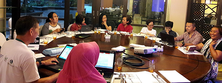 The ASFN&ndash;ASFCC partners catch up on the APFW sessions and side events before the ASFCC meeting. Clockwise from left: Ms. Sagita Arhidani, ASFN Secretariat; Ronnakorn Triraganon, RECOFTC; Alfi Syakila, ASFN Secretariat; Dr. Doris Capistrano, ASFCC; Dr. Bessie M. Burgos, SEARCA; Ms. Carmen Nyhria G. Rogel, SEARCA; Ms. Amy M. Lecciones, SEARCA; Ms. Mary Ann Batas, SEARCA; Tomi Haryadi, RECOFTC; and Ms. Cynthia Maharani, CIFOR. [br] Photo courtesy of the ASFN Secretariat