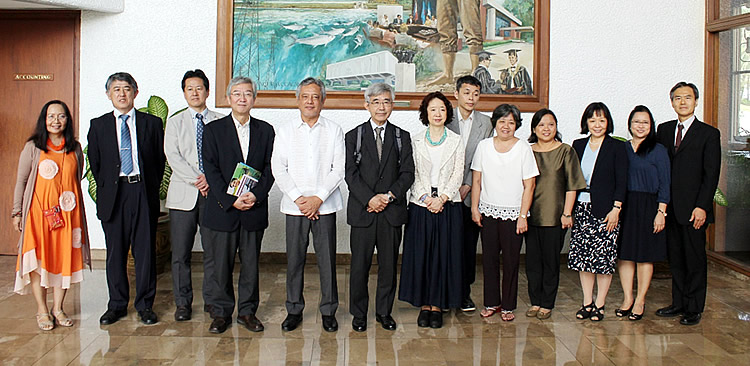 Officers and staff from Nagoya University (NU) led by Dr. Yoshito Watanabe, Vice President for International Affairs and Public Relations and NU Trustee (fourth from left) visited SEARCA on 9 March 2016 to strengthen existing ties with the Center. Joining him were Dr. Akira Yamauchi, Professor of Bioagricultural Sciences and Director of International Cooperation for Agricultural Education (ICCAE) (second from left); Dr. Aya Okada, NU Vice Trustee, (third from right); Dr. Fumio Isoda, Director of NU Asian Satellite Campuses Institute (sixth from left);  Dr. Editha C. Cedicol, Professor and Director, NU Asian Satellite Campus-Philippines (fifth from right); Dr. Sanae Ito, Dean, NU Graduate School of International Development (seventh from the right); Dr. Kazuhito Kawakita, Professor and Dean, NU Graduate School of Biological Sciences (rightmost); Dr. Satoshi Ohkura, Professor of Biological Sciences (third from left); and Dr. Takeshi Higashimura, Professor of Graduate School of International Development (sixth from right). Dr. Gil C. Saguiguit, Jr., SEARCA Director (fifth from left) received the NU delegation together with SEARCA&rsquo;s Program Heads, namely: Dr. Maria Celeste H. Cadiz of the Knowledge Management Department (KMD) (leftmost); Dr. Maria Cristeta N. Cuaresma of the Graduate Education and Institutional Development Department (GEIDD) (fourth from right); and Dr. Bessie M. Burgos of the Research and Development Department (RDD) (second from right). 