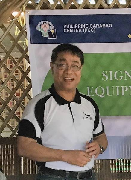 Dr. Daniel Aquino, PCC Center Director at the Central Luzon State University (CLSU) in Mu&ntilde;oz, Nueva Ecija
