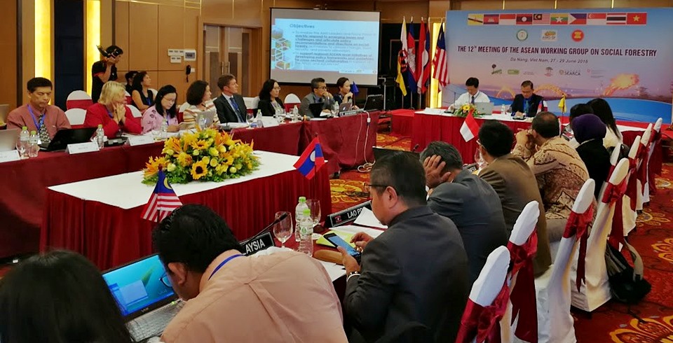 Ms. Amy Lecciones presenting updates on the implementation of ASRF to the 12th AWG-SF Annual Meeting.